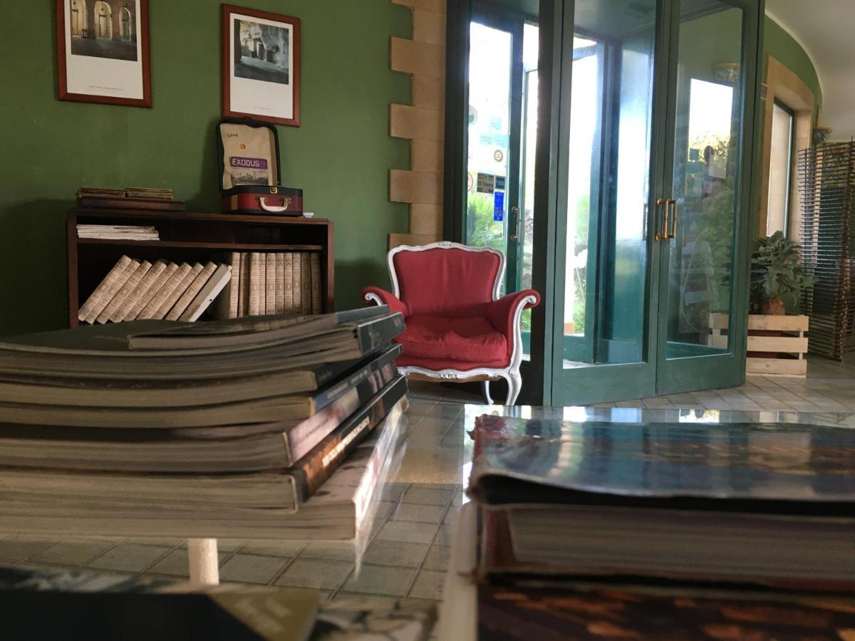 Valle Di Mare Country Resort Фонтане Бианче Екстериор снимка
