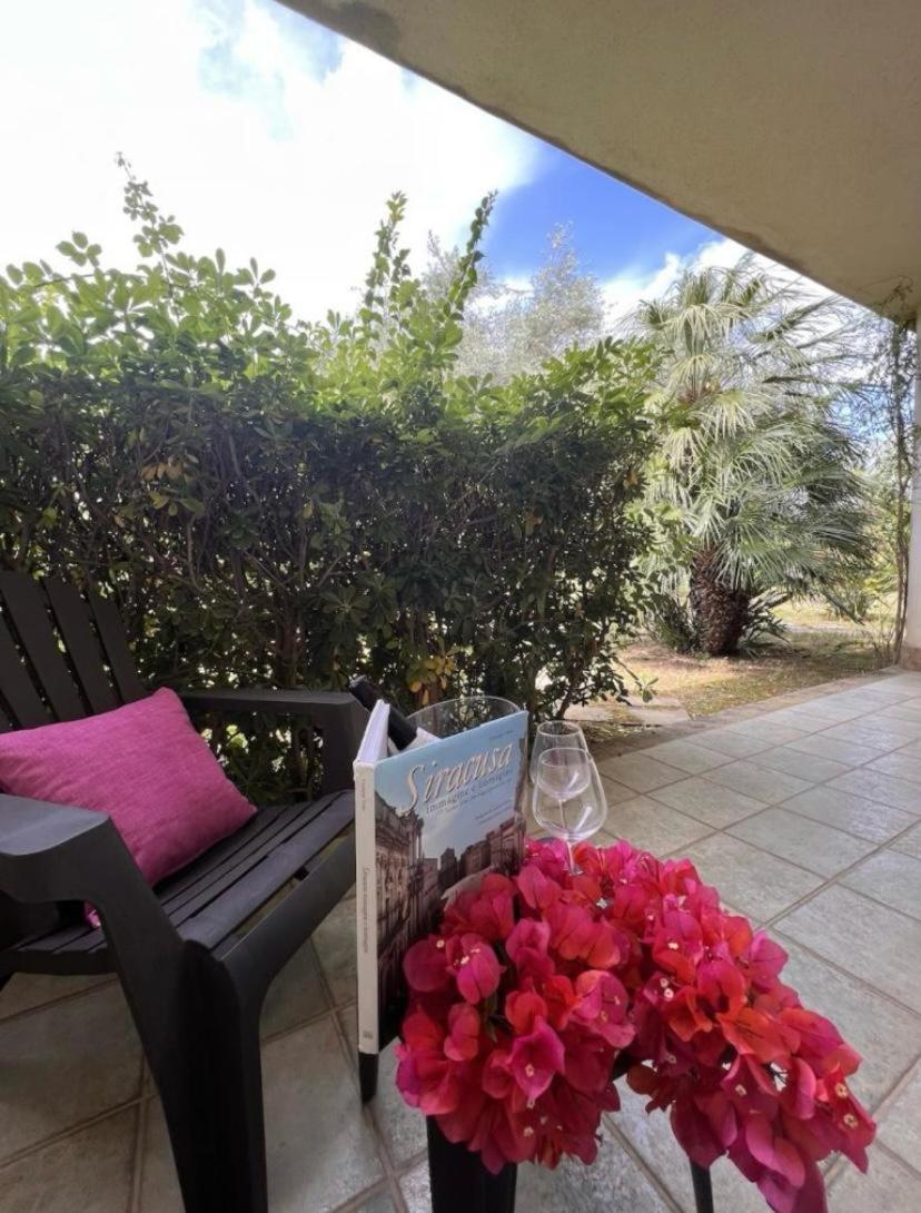 Valle Di Mare Country Resort Фонтане Бианче Екстериор снимка