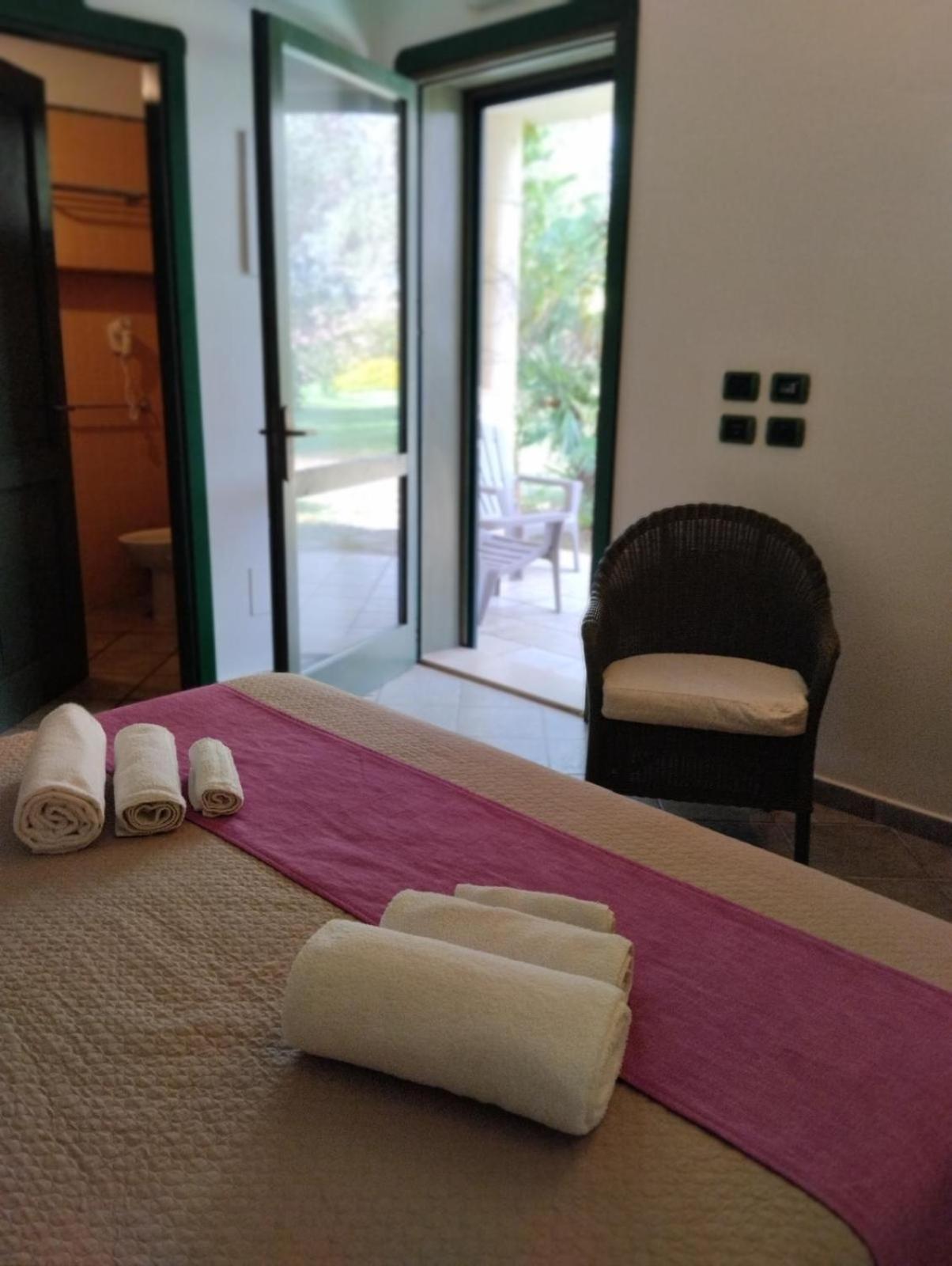 Valle Di Mare Country Resort Фонтане Бианче Екстериор снимка