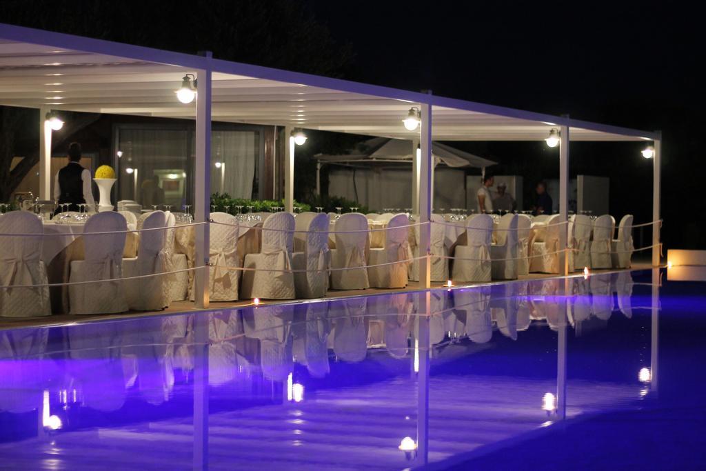 Valle Di Mare Country Resort Фонтане Бианче Екстериор снимка