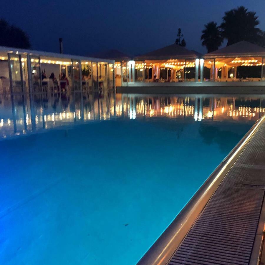 Valle Di Mare Country Resort Фонтане Бианче Екстериор снимка